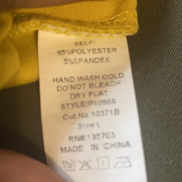 Cute yellow ankle pants ππ - Picture 4 of 4